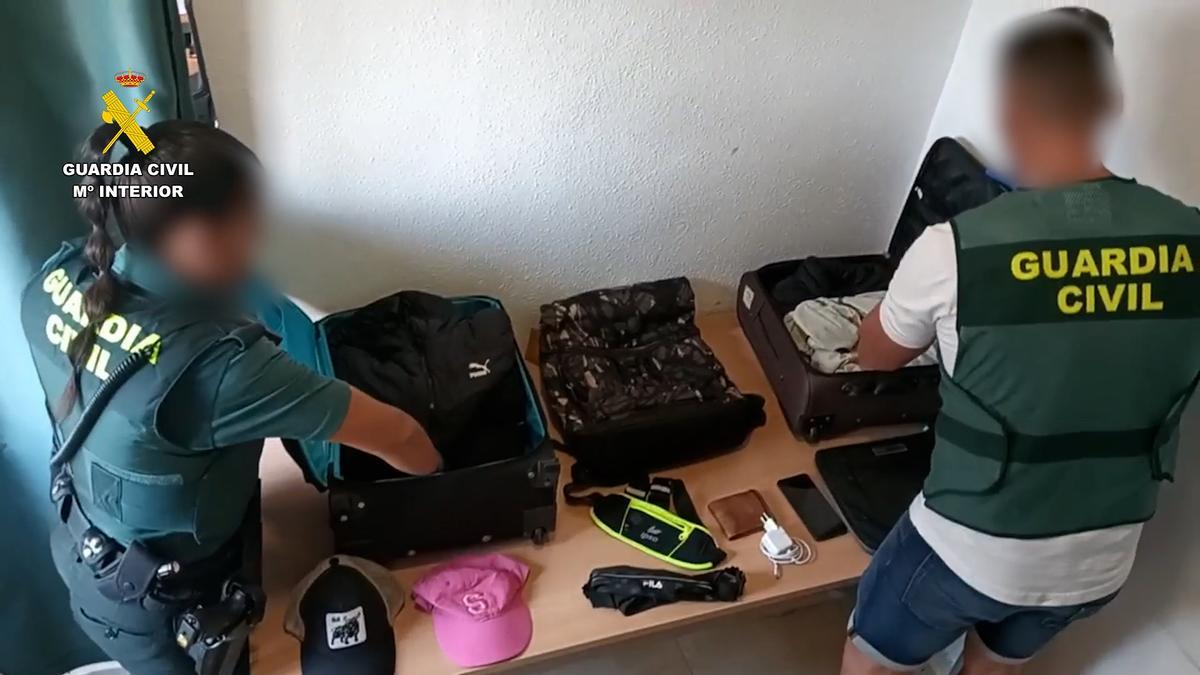 Detenido un vecino de San Vicente por cometer 88 robos en vehículos en ...