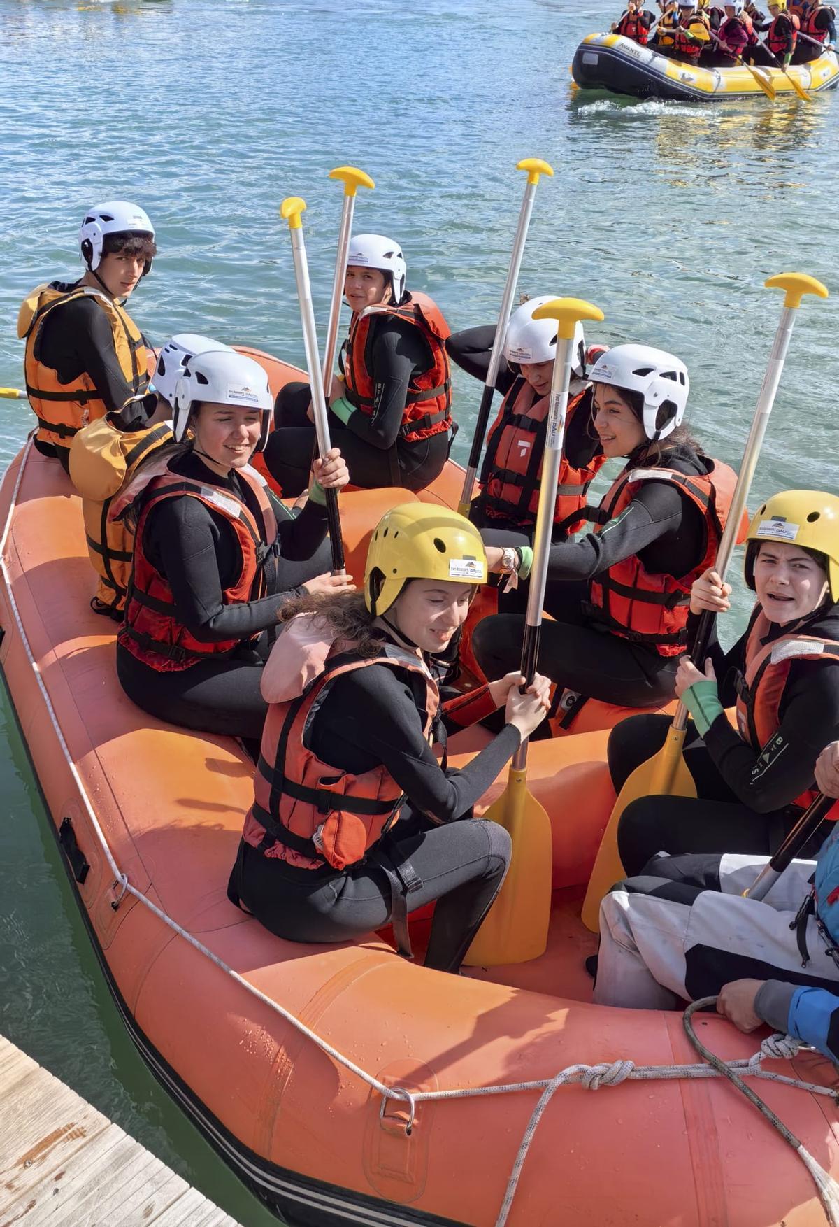 Alumnos del Colegio Romareda y Teresianas del Pilar conviven durante diez días con familias francesas en Oloron para mejorar el idioma y descubrir otra cultura