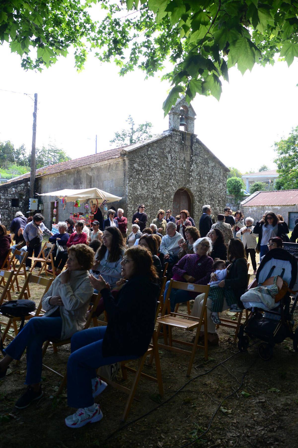 Romarías en Sanamedio e Darbo, no Morrazo, polas Letras Galegas