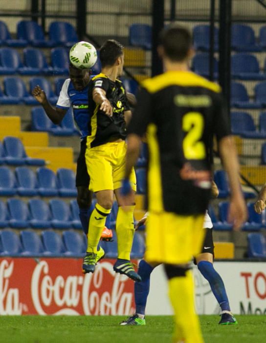 Batacazo del Hércules ante el recién ascendido Prat tras regalar la primera parte y desperdiciar ocasiones claras en la segunda.