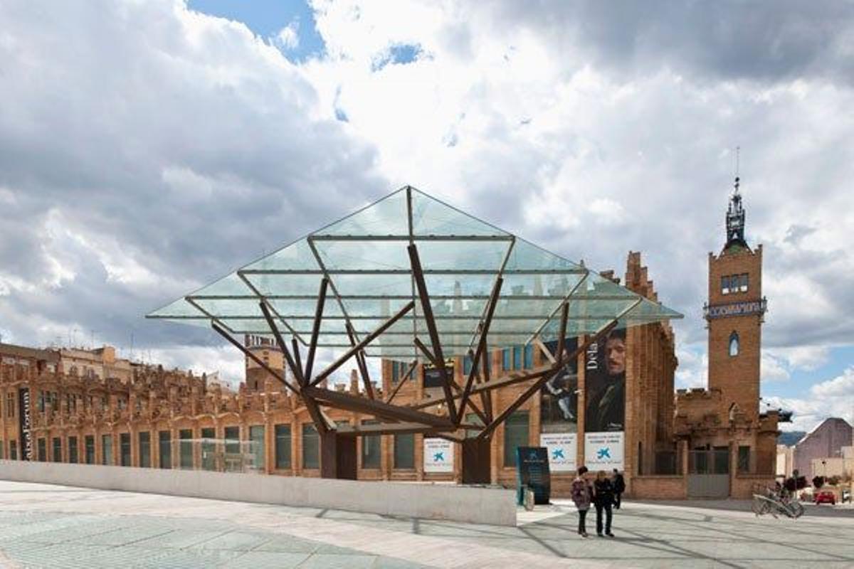 El CaixaForum es un centro cultural para todos los públicos.