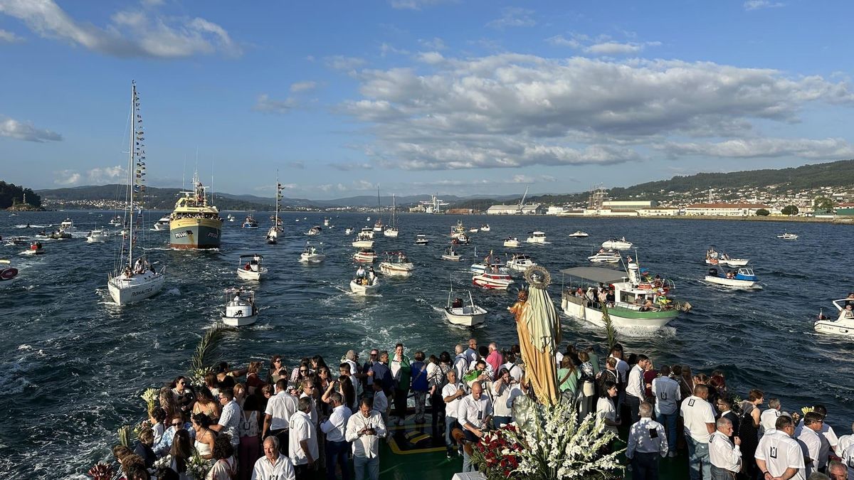 A procesión marítima da Virxe do Carme.