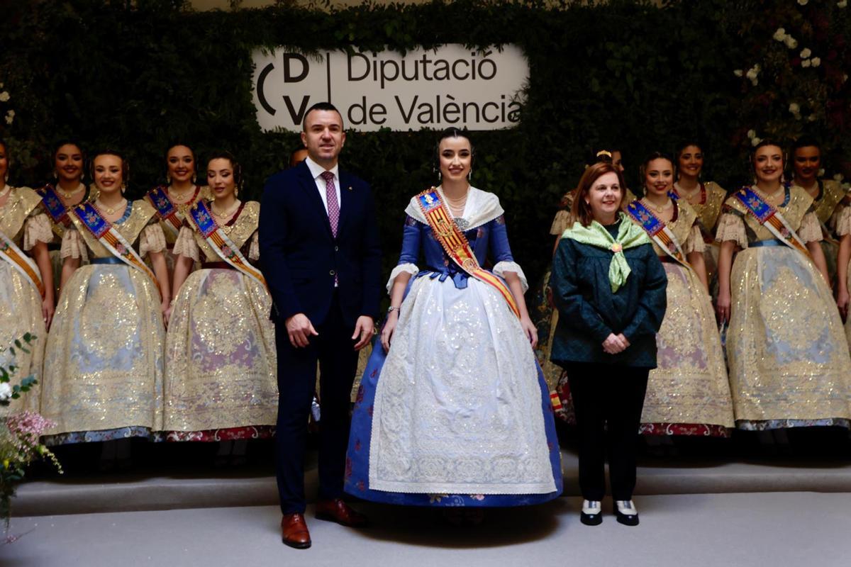 La "marea fallera" de las comarcas llega a la Diputación