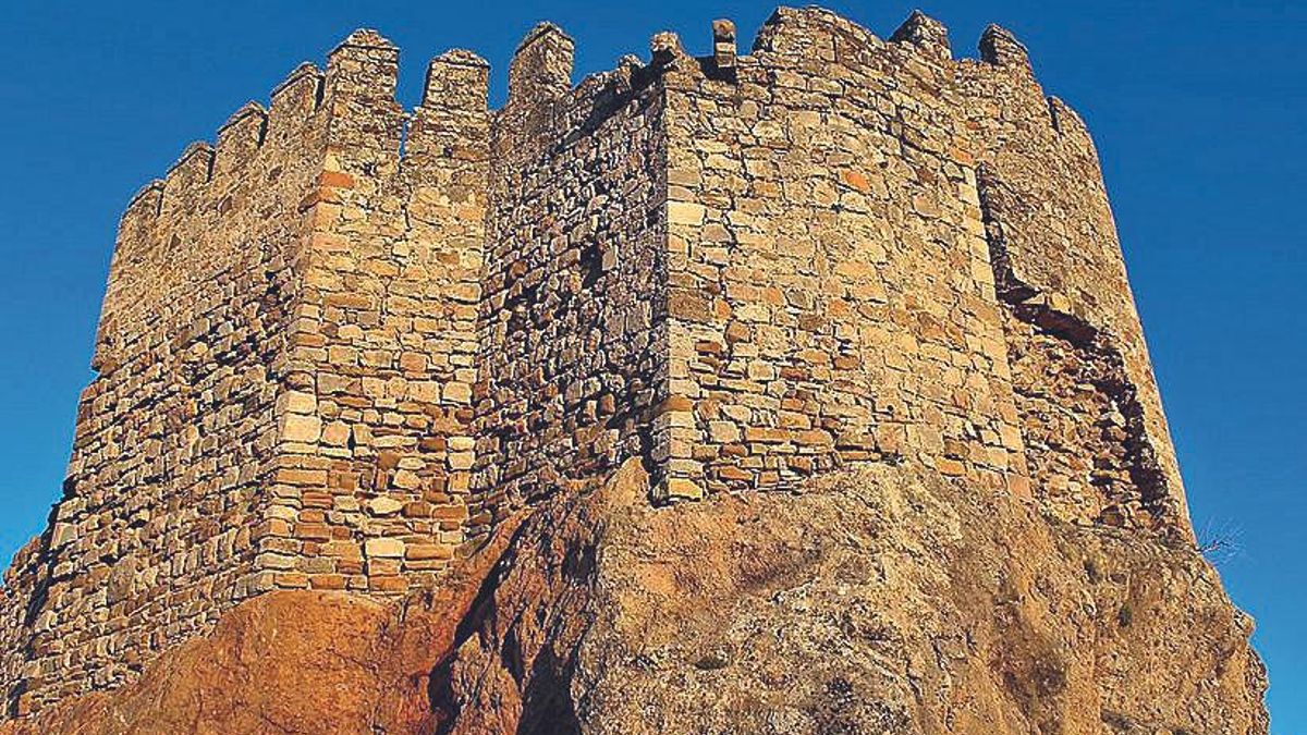 Situación en la que se encuentra el castillo de Almogávar.