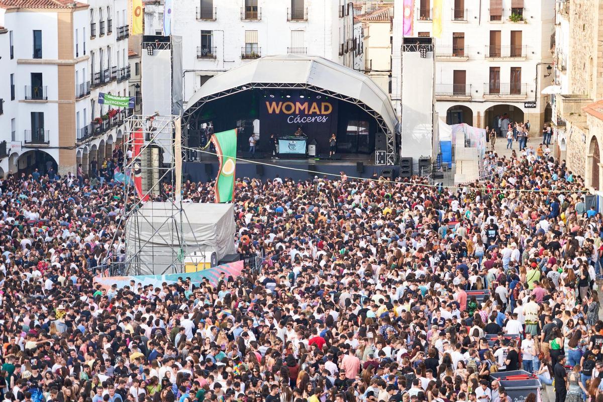 Público durante una actuación del Womad de Cáceres.