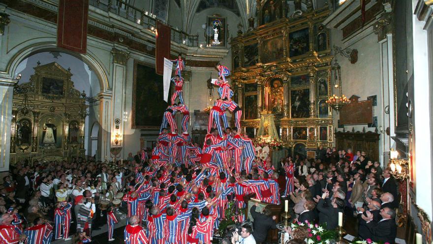 Algemesí 2011. Algemesí celebró junto al entonces president de la Generalitat, Alberto Fabra, y el alcalde Vicent Ramón García Mont el reconocimiento de la Festa como Patrimonio de la Humanidad.