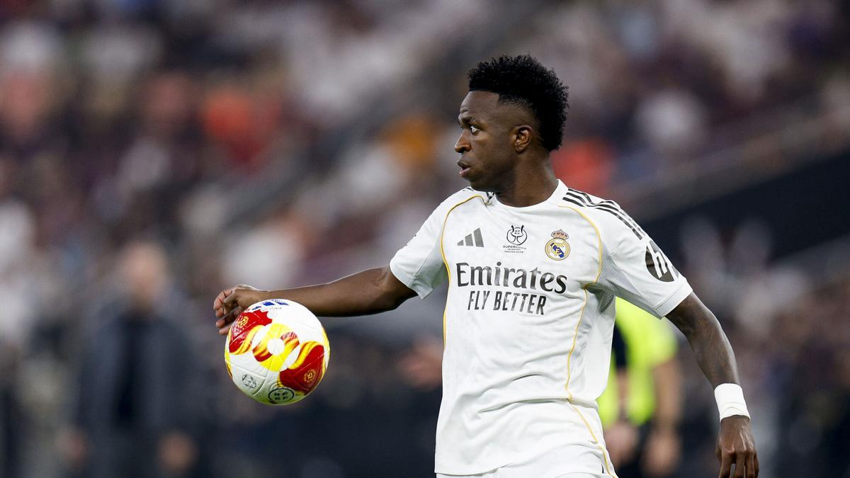 Vinicius: "Quiero jugar en el Real Madrid por muchos años"