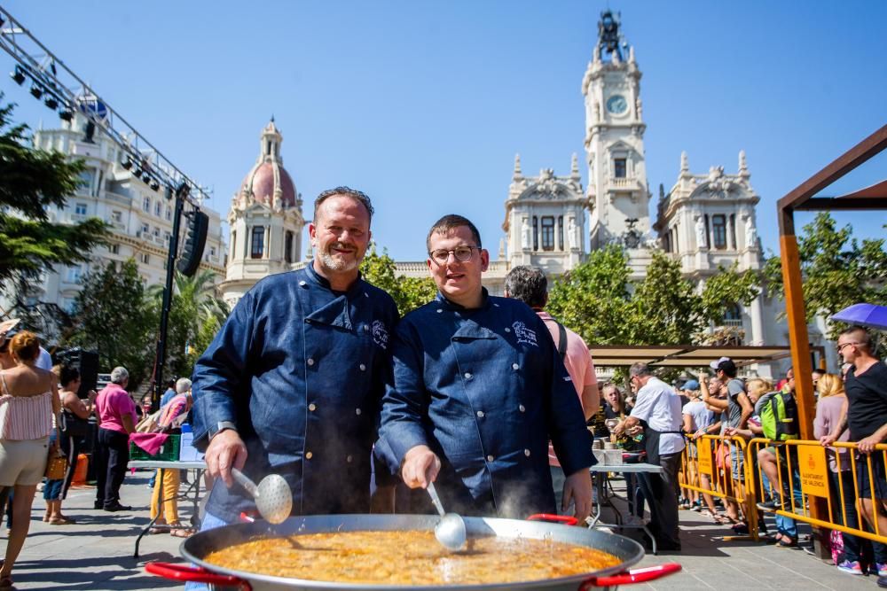 'Paella Day' en la Plaza del Ayuntamiento