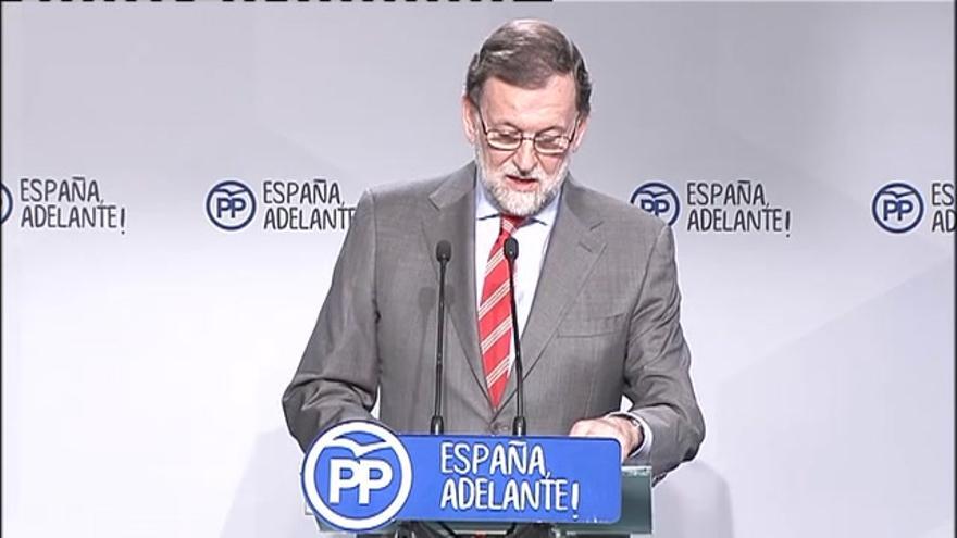 Vídeo / Rajoy descarta un adelanto electoral tras la victoria de Sánchez