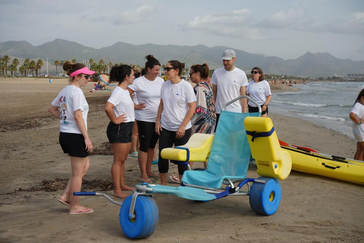 Jornada Mediterráneo Accesible en la playa de Castelló