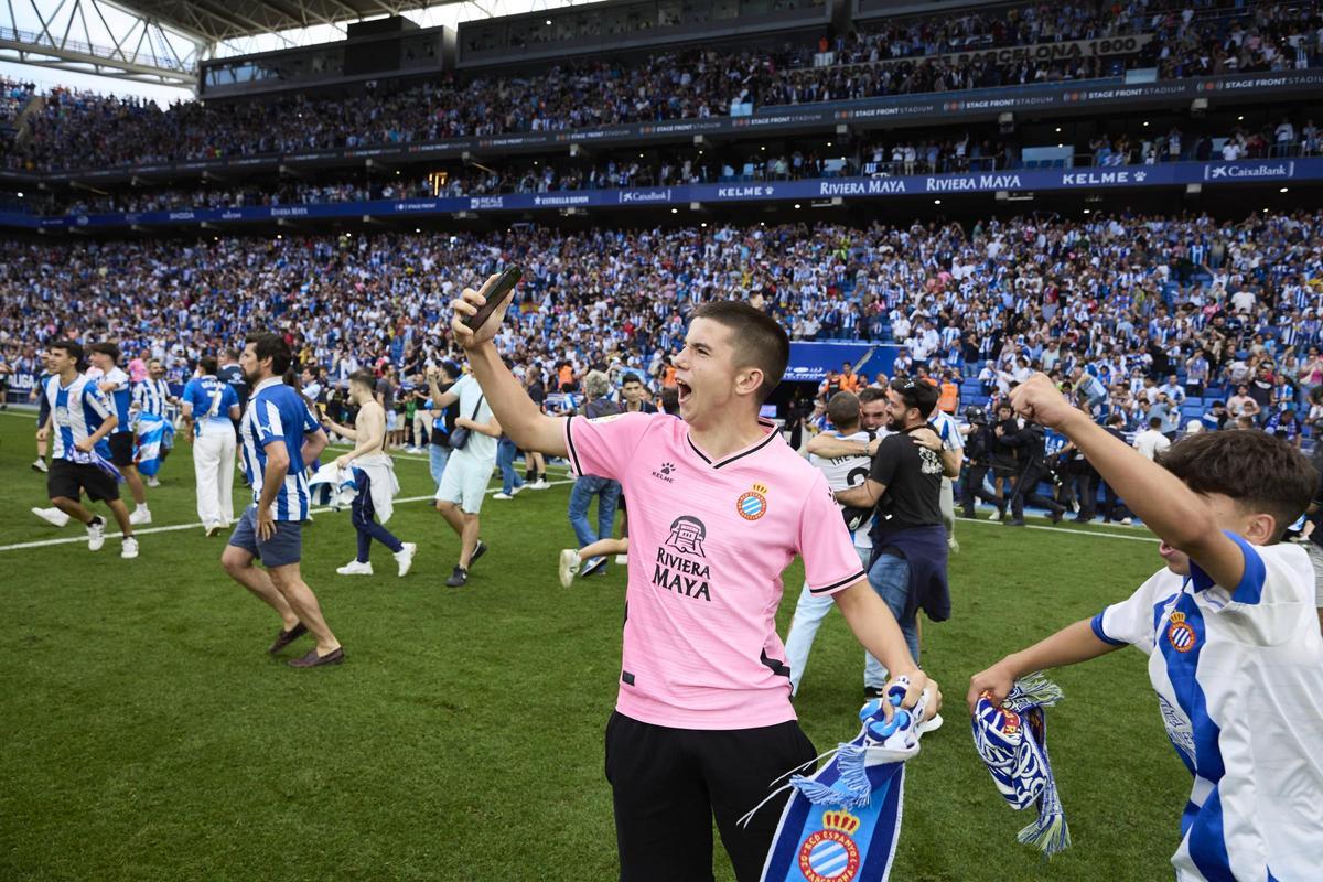 El Espanyol supera al Oviedo y vuelve a Primera División