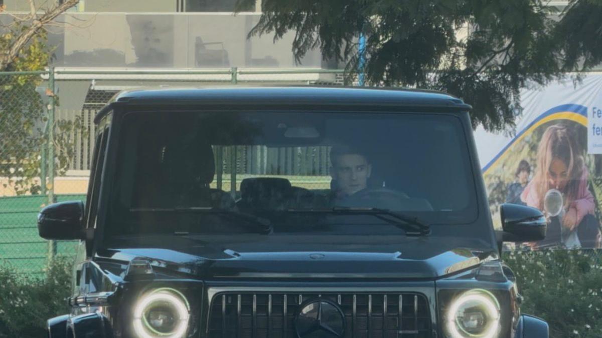 Gavi entrando esta mañana a la Ciutat Esportiva