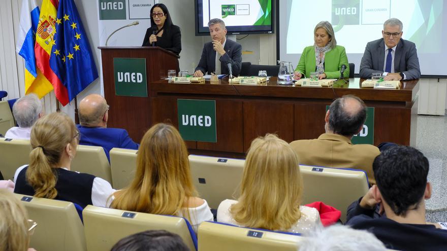 La guerra de Ucrania y los desafíos de las democracias centran los Cursos de Verano de la UNED