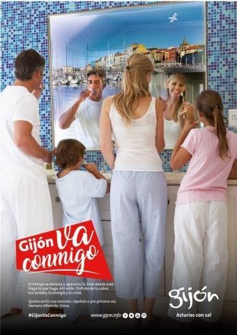 Carteles de la campaña turística "Gijón va conmigo"