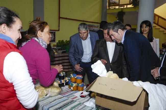 VISITA DE FERNANDO CLAVIJO A TEJEDA