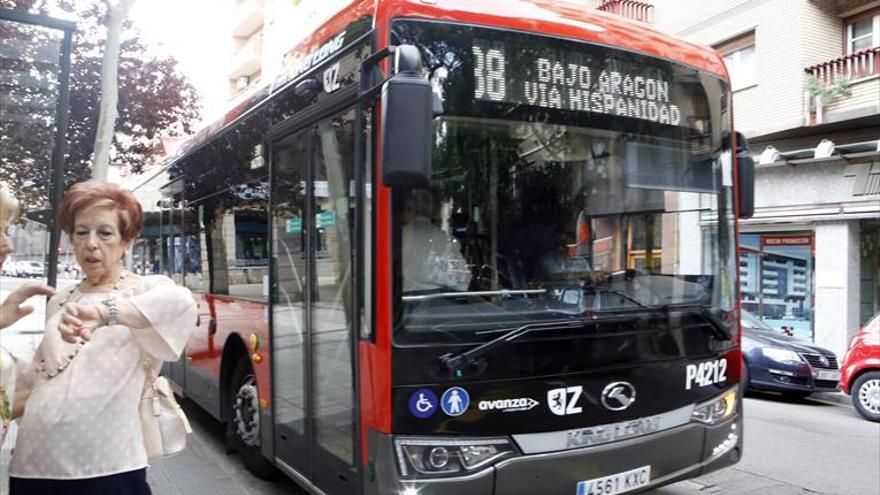 Un fallo informático deja viajar gratis en el bus 38