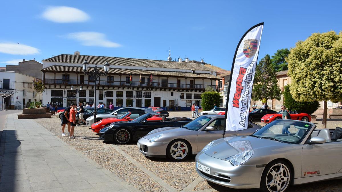 Imagen de una concentración del Club Porsche de Andalucía.