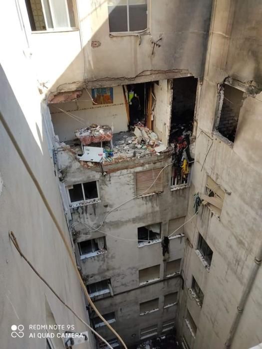 Incendio en un bloque de pisos en Molina tras un escape de gas