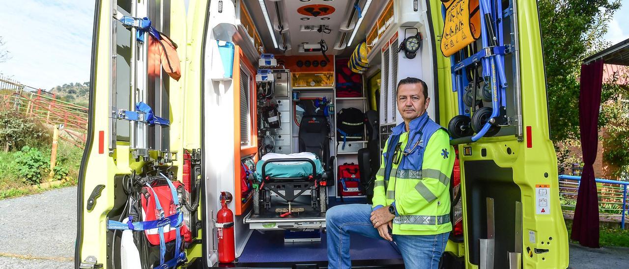 José María Pascual, ante la UME 7.1 de Plasencia.