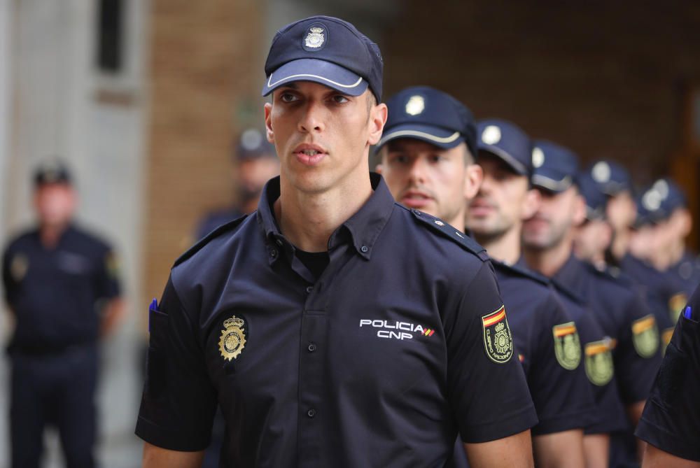 Málaga recibe a 190 cadetes de la Policía Nacional que harán prácticas durante un año.