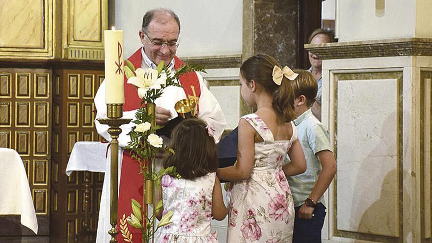 Eduardo Solís.