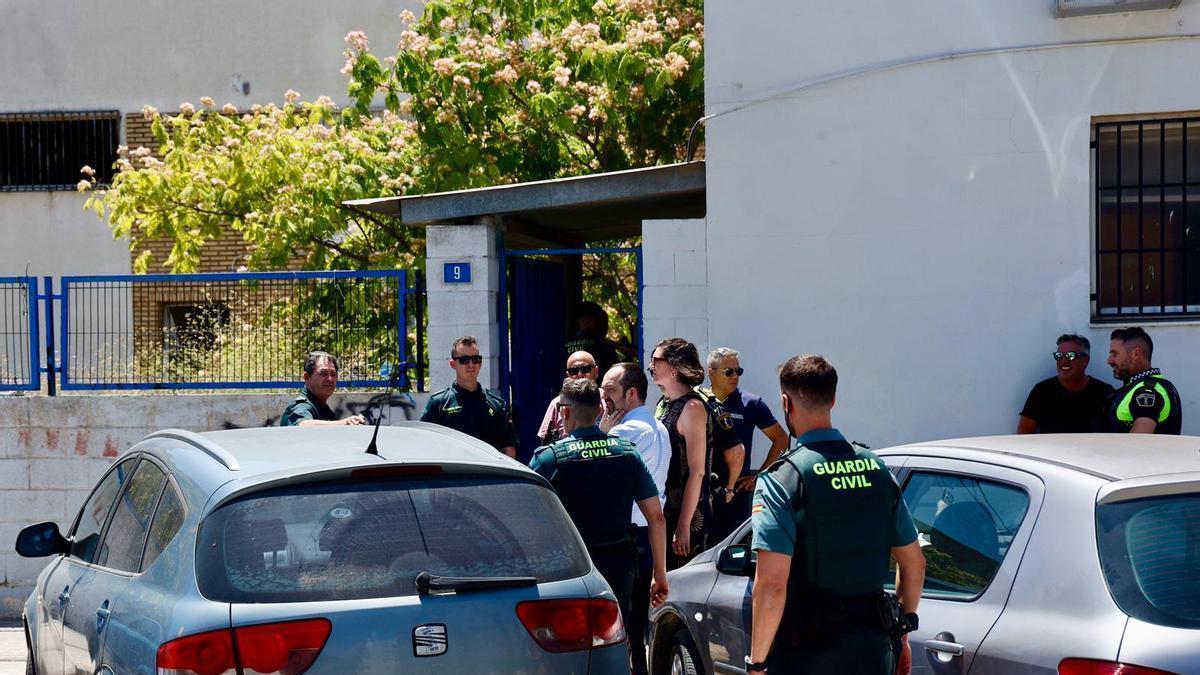Operación policial en Aldaia por la muerte a cuchilladas de un hombre tras una reyerta en una nave ocupada