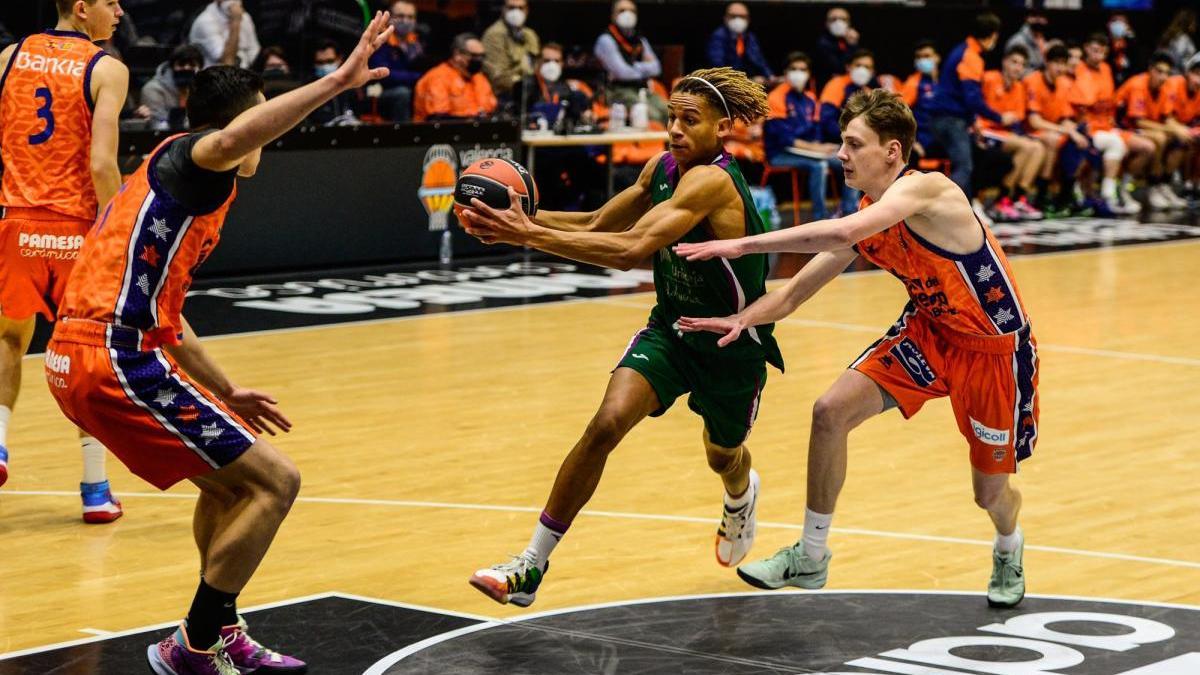 El Unicaja júnior ganó en Valencia.