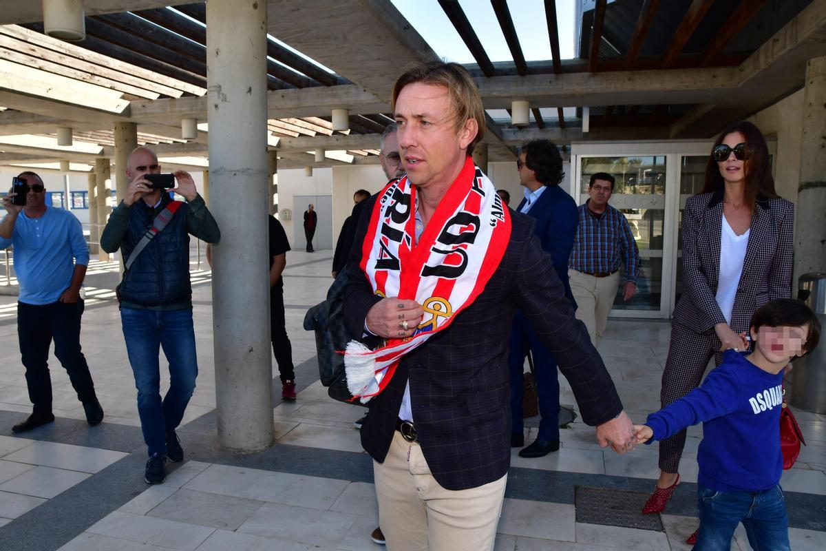 Guti, en su llegada al Almería como entrenador, en 2019.