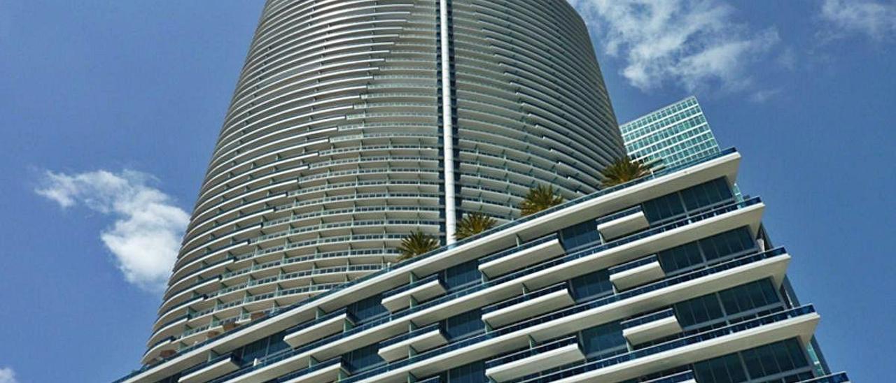 Apartahotel en Miami donde se ubica uno de los pisos de lujo comprados por la trama y decomisados por la justicia.
