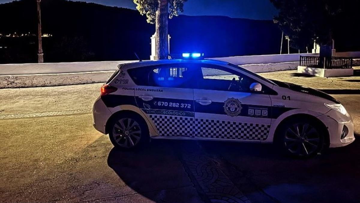 Imagen de archivo de un coche de la Policía Local de Enguera.