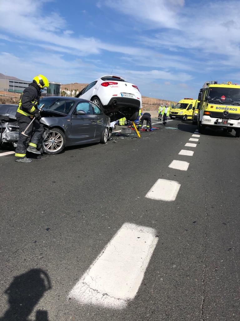 Aparatoso accidente en la GC-1