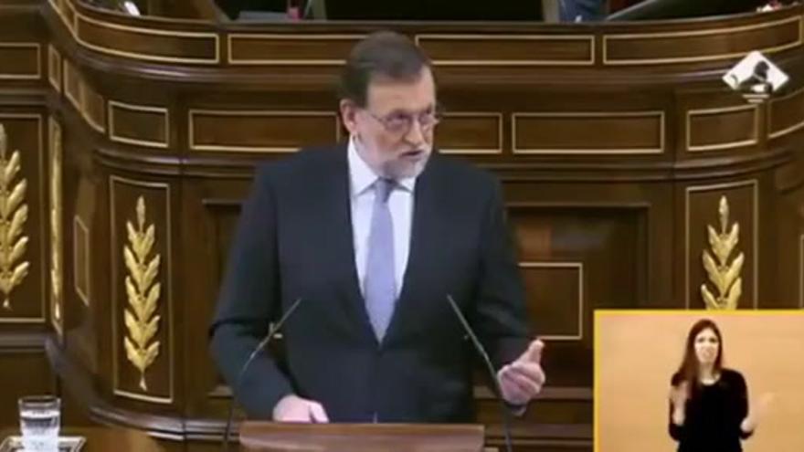 'Lo que nosotros hemos hecho, cosa que no hizo usted, es engañar a la gente', asegura Rajoy en el Debate de Investidura