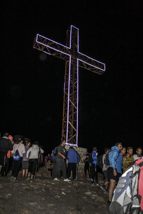 Vistas nocturnas de Orihuela desde la Cruz de la Muela