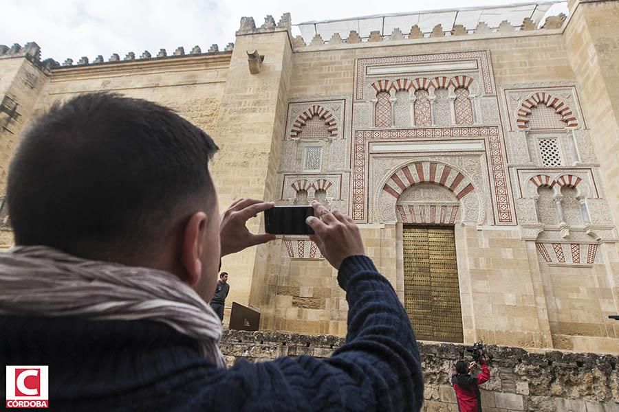 La puerta de San José de la Mezquita, en imágenes