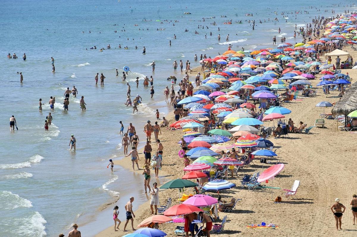 Playa de Arenales del Sol