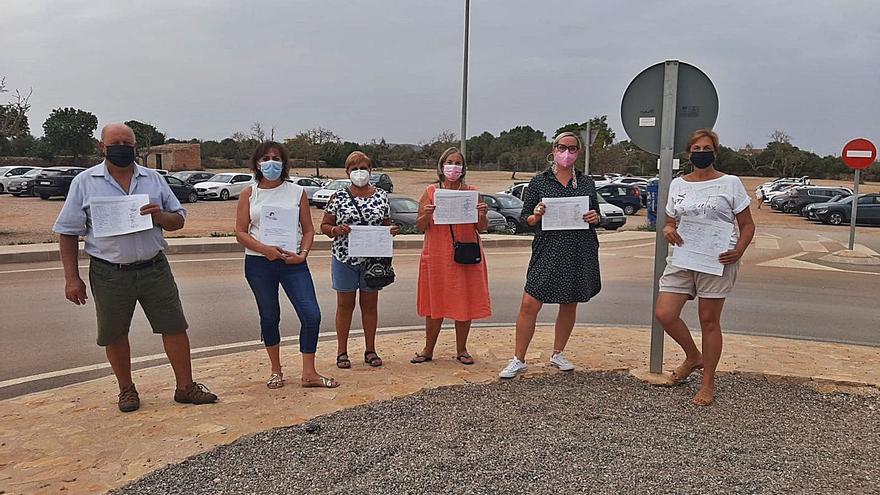 Movilización para que se mantenga el aparcamiento que usan los bañistas del Caló des Moro