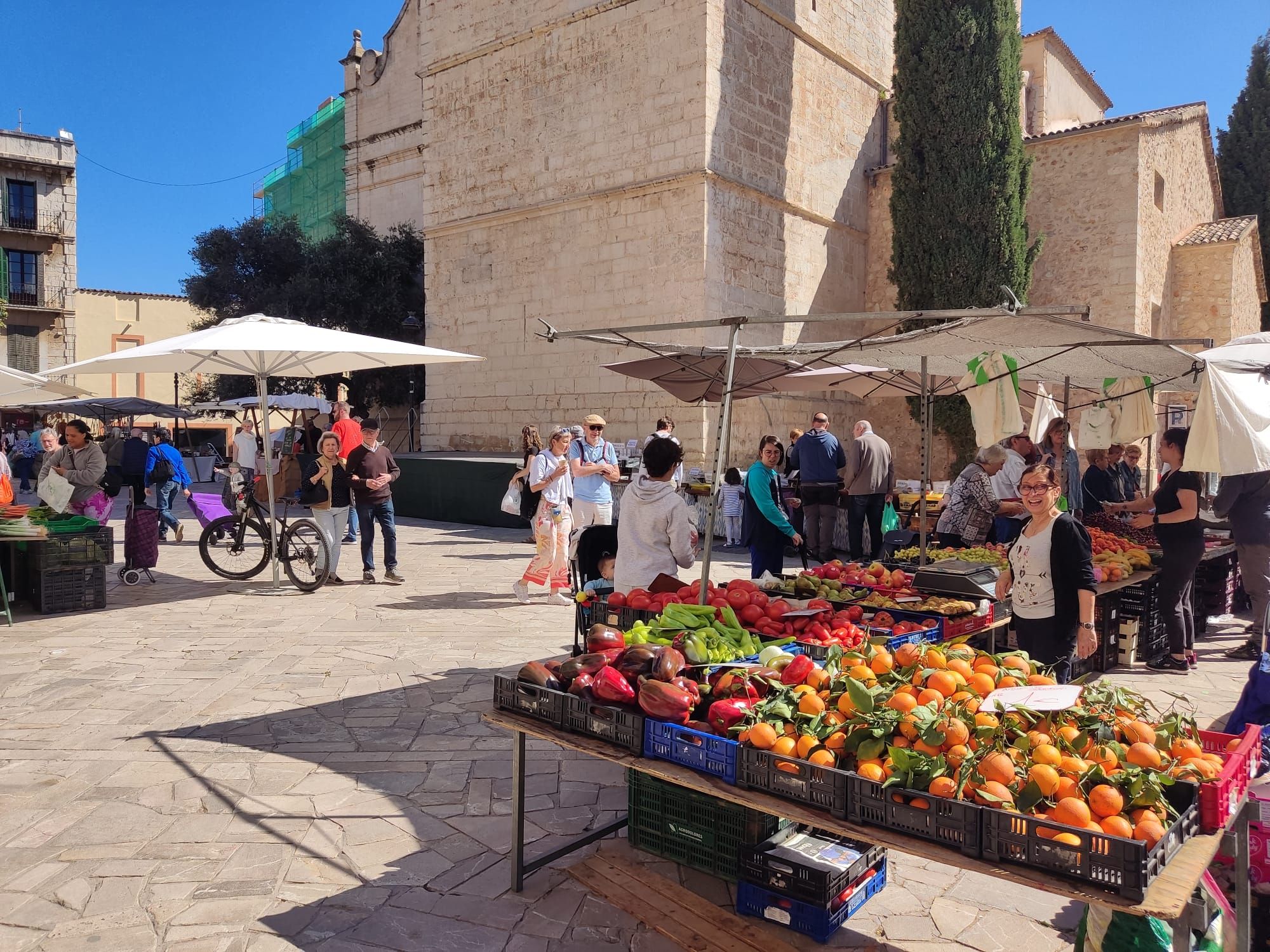 Inca celebra el Dijous Gros, su feria de primavera