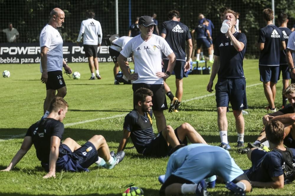 Primer entrenamiento del Real Oviedo