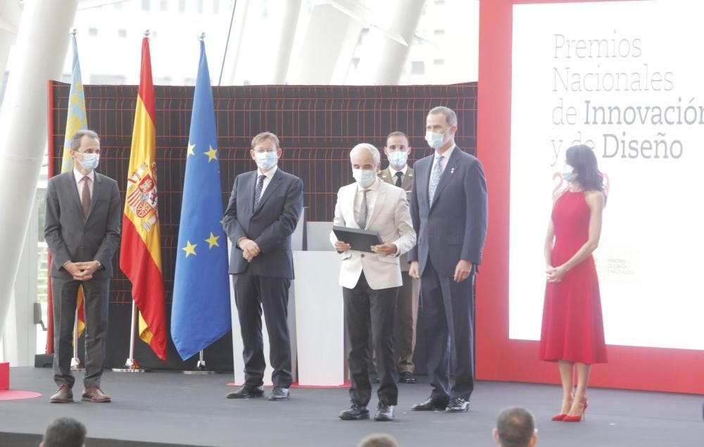 Los reyes entregan en València los Premios Naciona