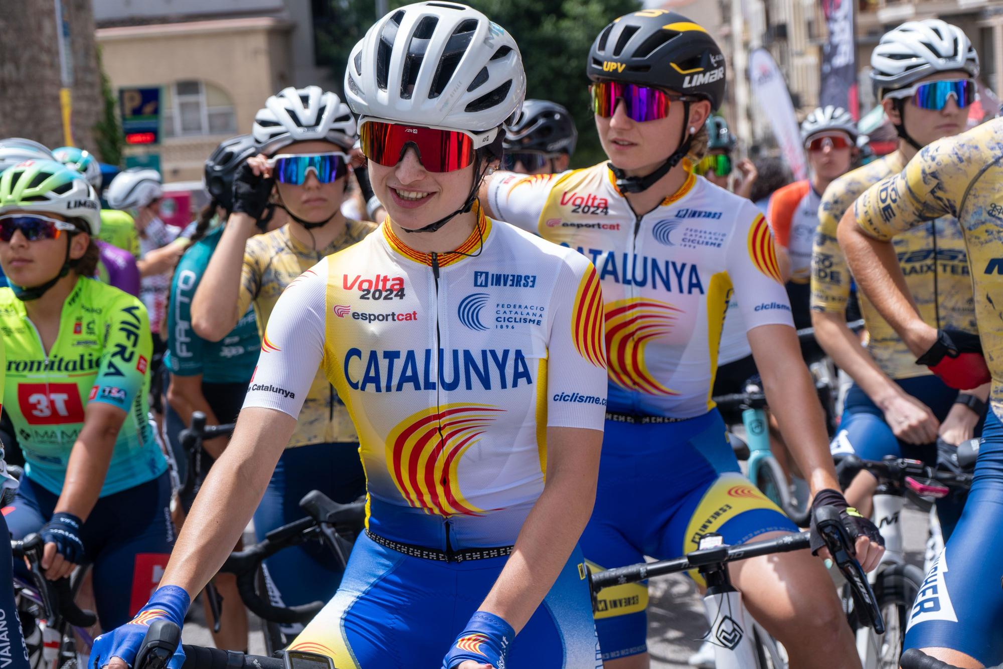 Les millors fotos del pas per Manresa de la Volta a Catalunya femenina