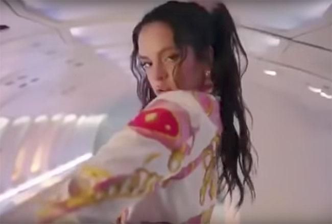 Rosalía, estampada en el vídeo de 'Con altura'