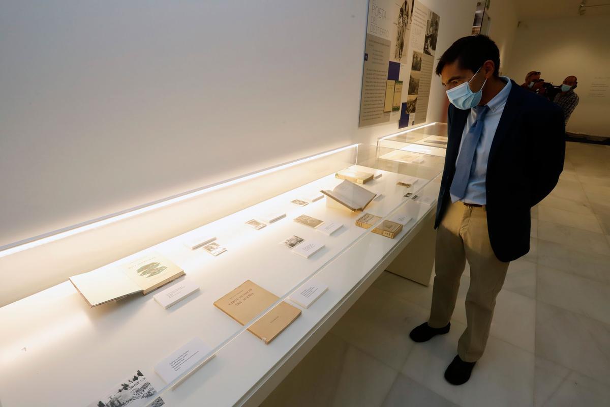 Exposición sobre Emilio Prados en el Centro Cultural de la Fundación Unicaja