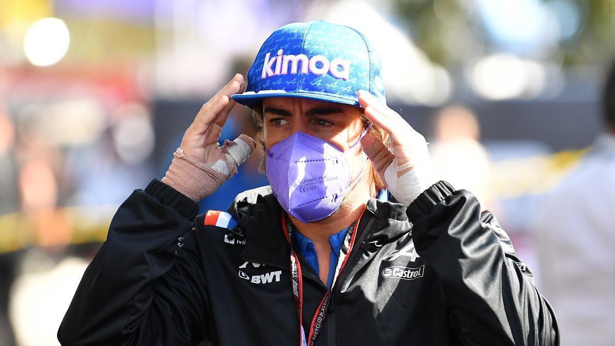 Fernando Alonso sufre una lesión y compite con dolor sin poder operarse