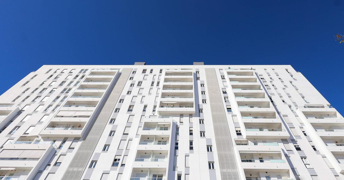 Edificio de viviendas en Turianova.
