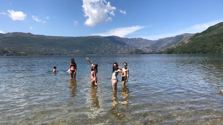 El Lago de Sanabria “perderá” 25.000 campistas este verano