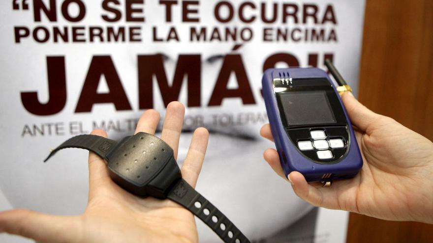 Andalucía acumula el 38% de pulseras por violencia machista