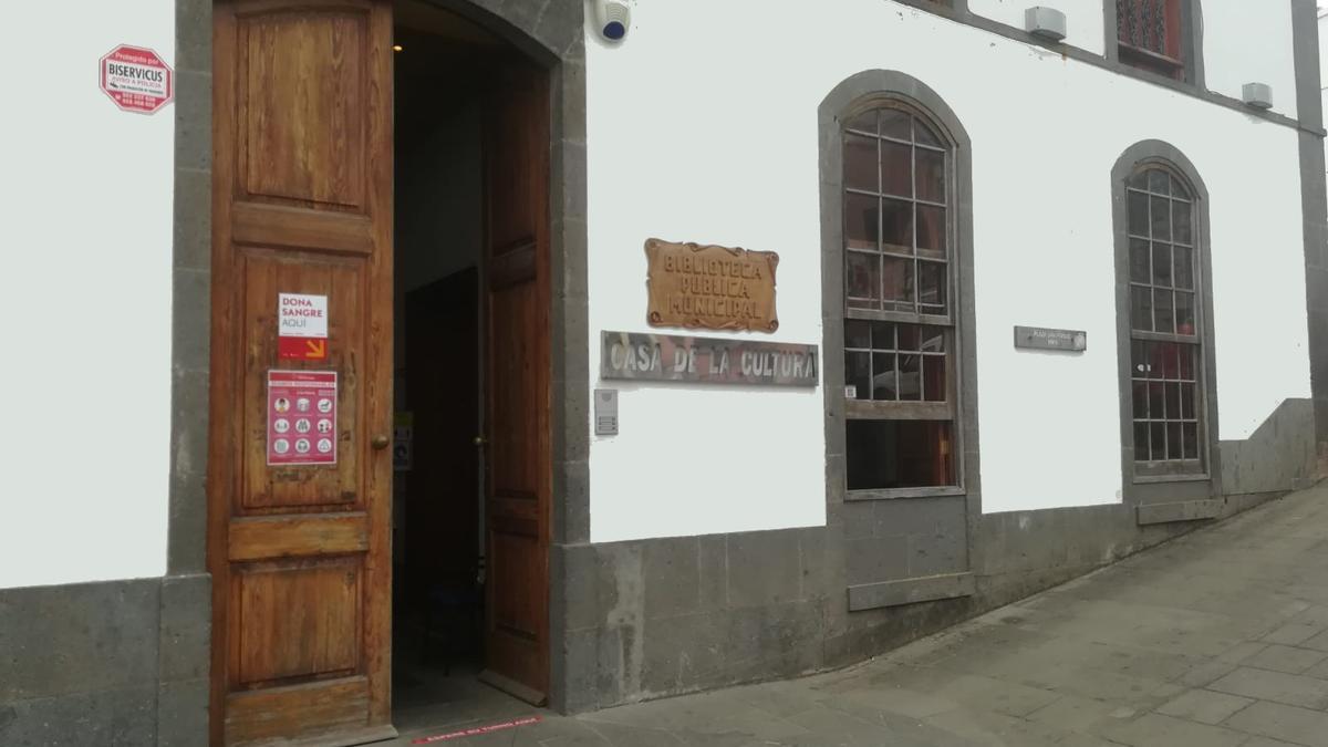 Fachada de la Casa de la Cultura de Firgas, donde estará habilitado el punto de donación.