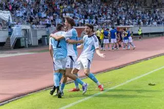 Santiago se entrega con el Compos: pantalla gigante en la Quintana para seguir la final de ascenso