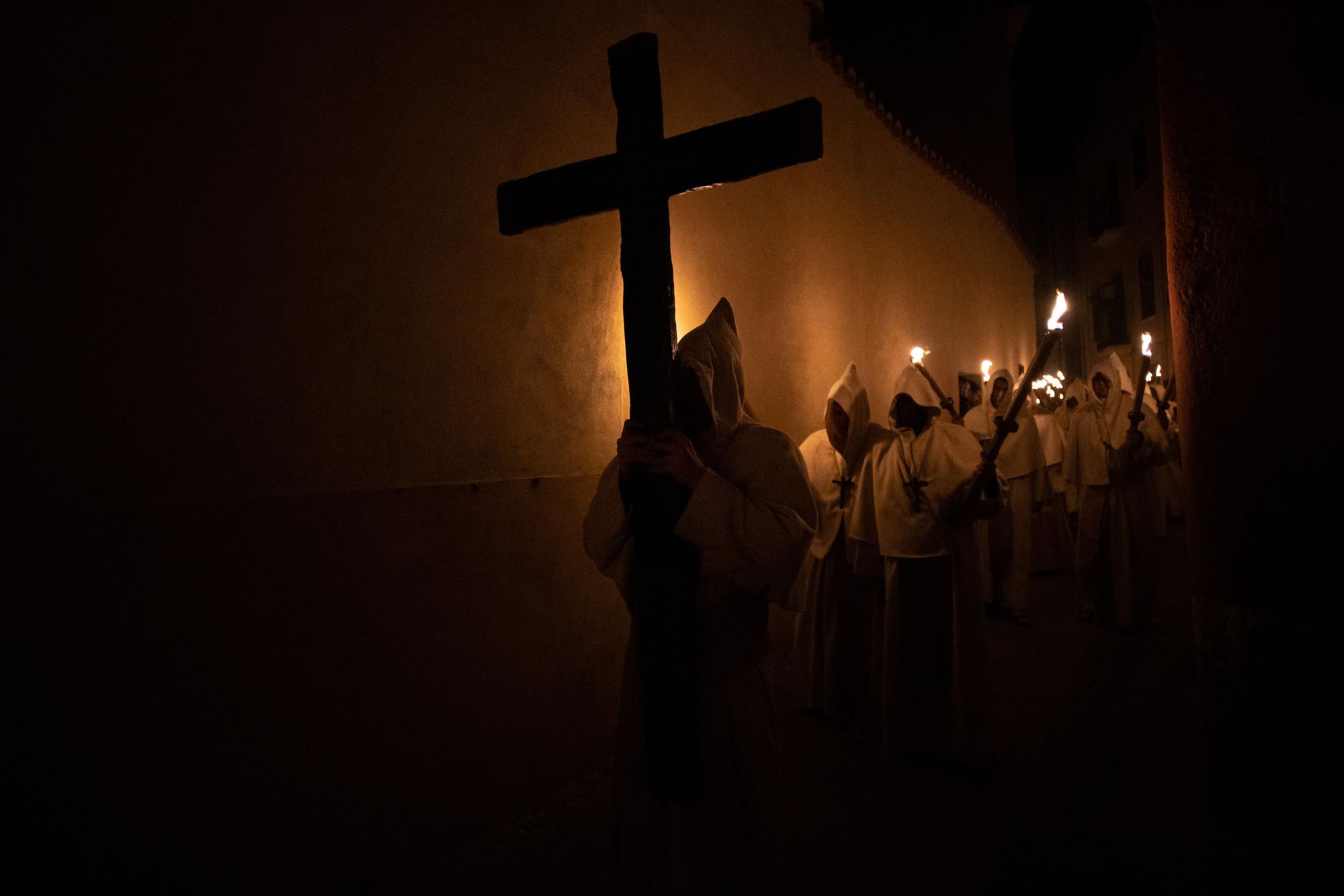 GALERÍA | La procesión de la Buena Muerte, en imágenes