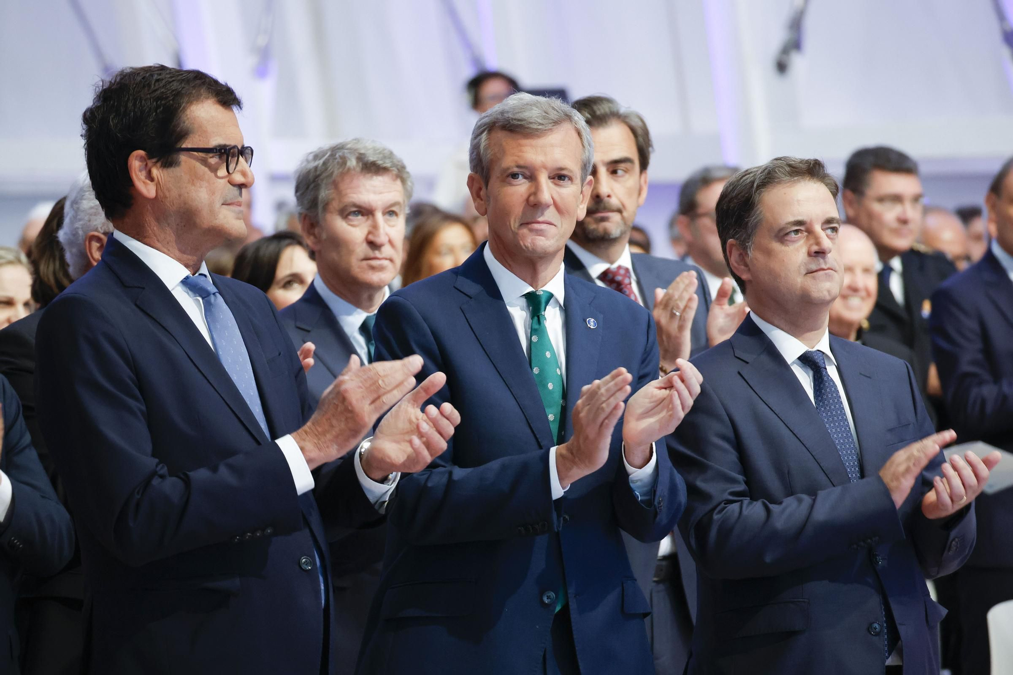Los alcaldes de Oporto y Braga recogen en las Medallas de Galicia